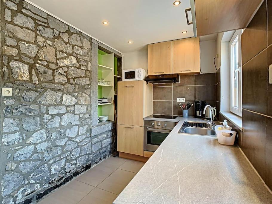 Vue Sur Meuse Avec Jacuzzi Et Sauna Exterieur. Yvoir Exteriér fotografie